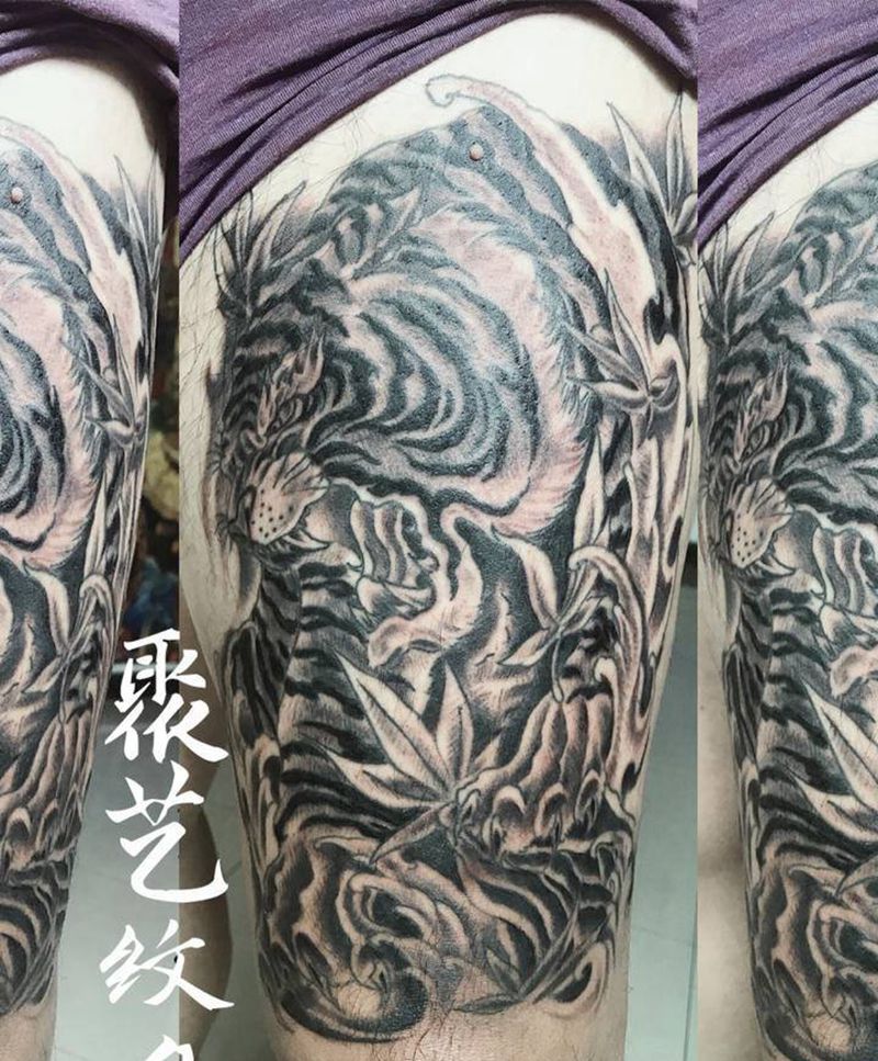 大腿老虎纹身图片_腿部纹身图案
