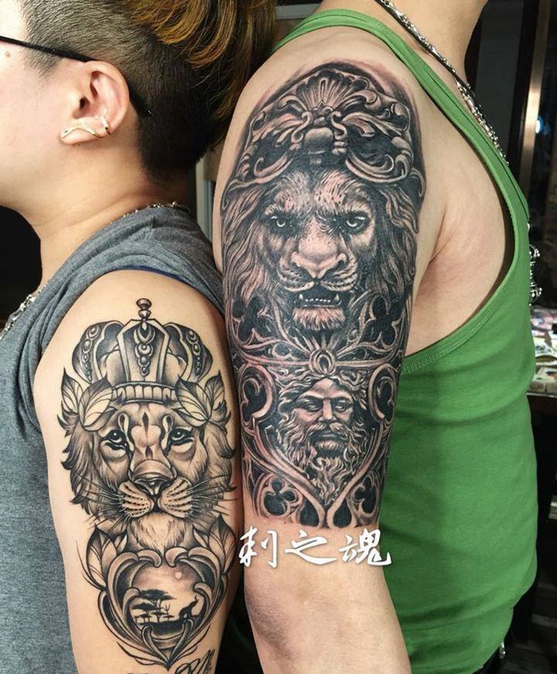 守护纹身图片_成品肩部欧美写实动物原创纹身图案
