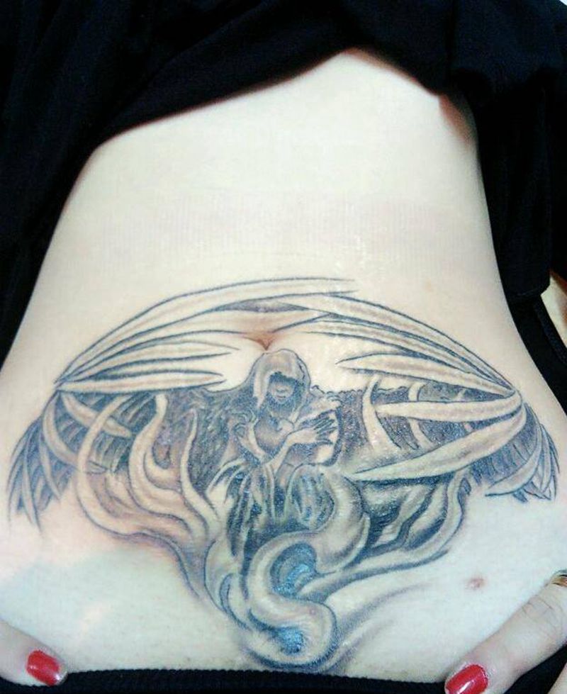 大天使纹身图片_腹部欧美人物宗教成品纹身图案