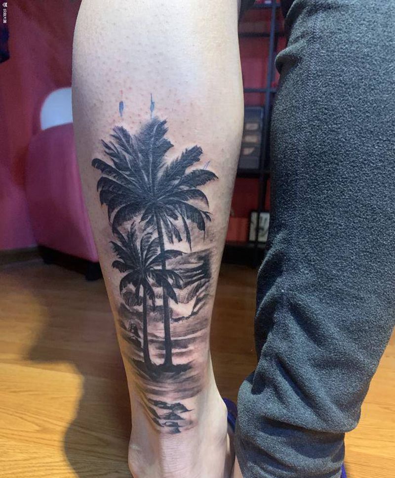 椰子树纹身图片_腿部欧美写实纹身图案