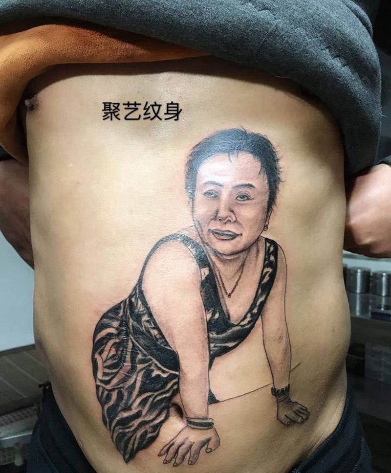 肖像覆盖刀疤纹身图片_