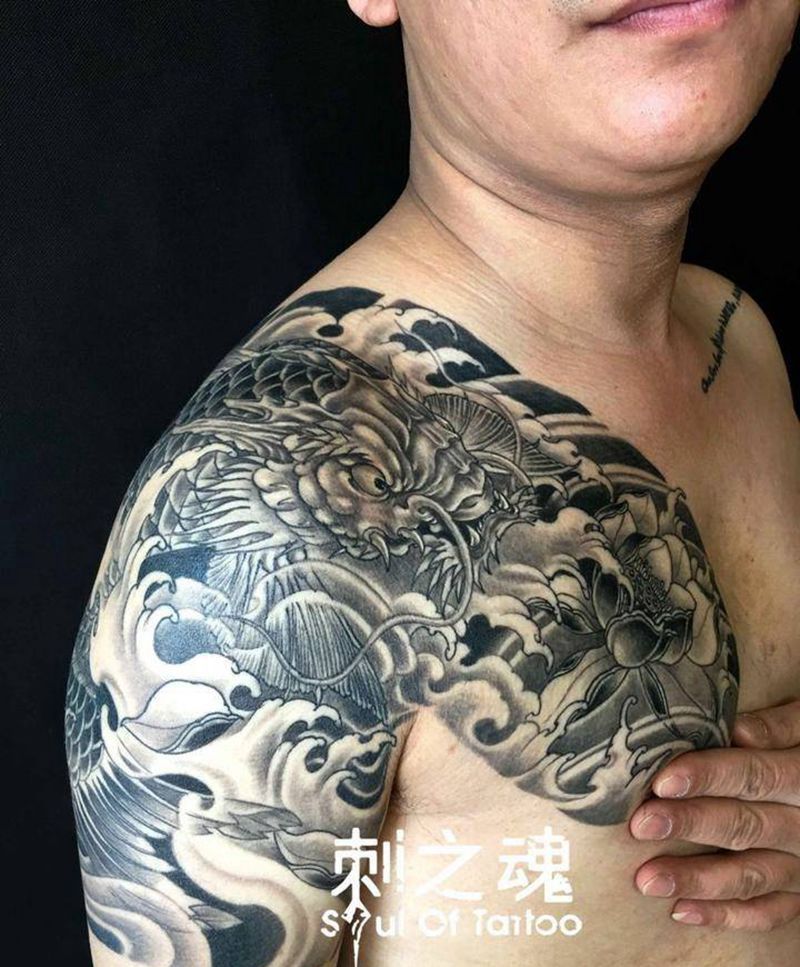 鳌鱼纹身图片_传统动物原创成品胸部纹身图案