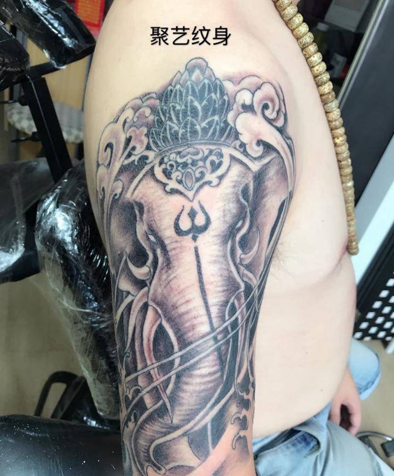 六牙白象神纹身图片_成品手臂传统动物纹身图案