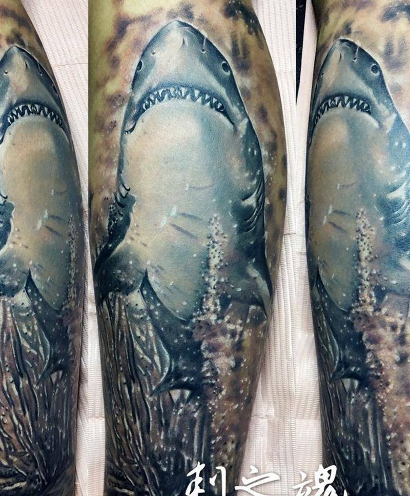 大白鲨纹身图片_成品腿部欧美动物原创纹身图案