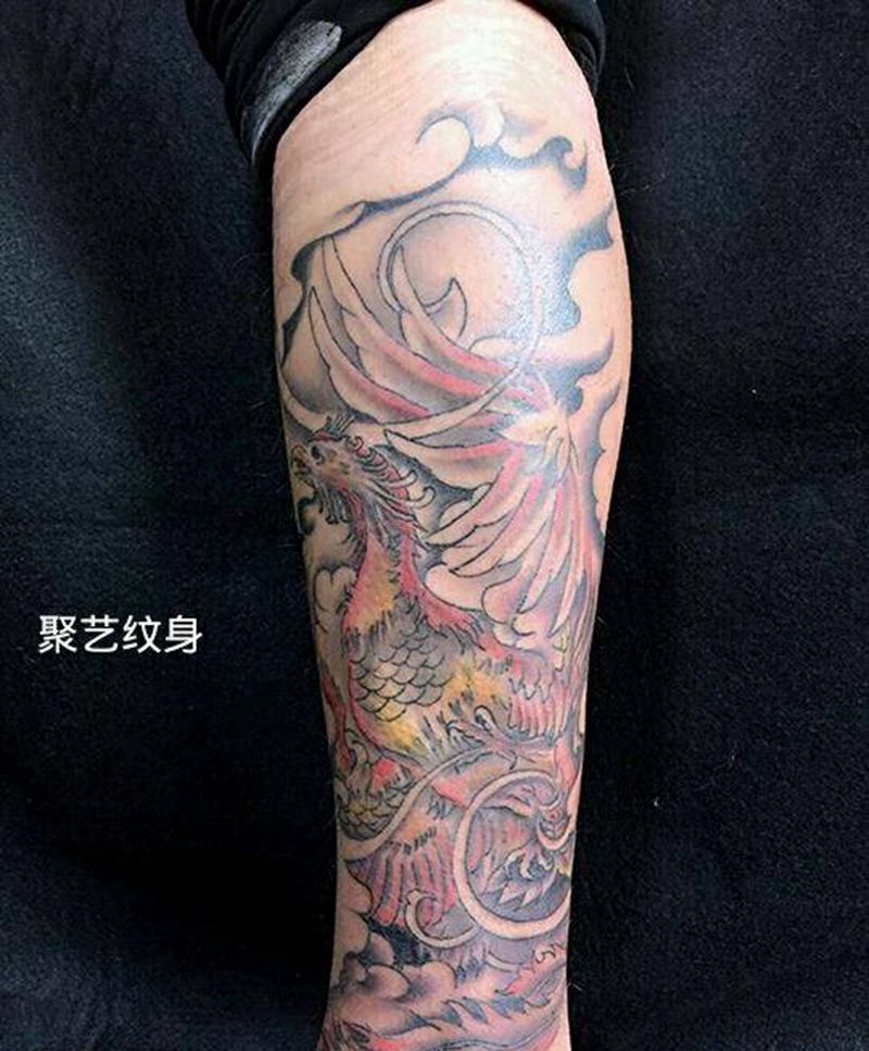 凤翅天翔纹身图片_