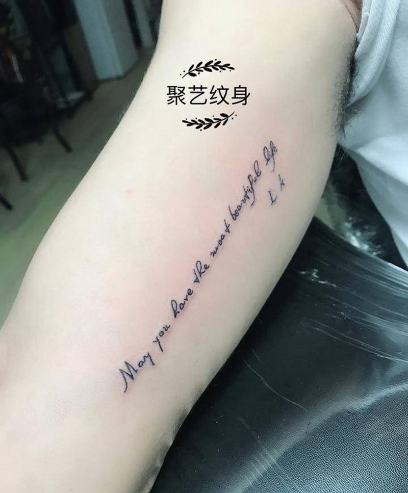 字母设计纹身图片_