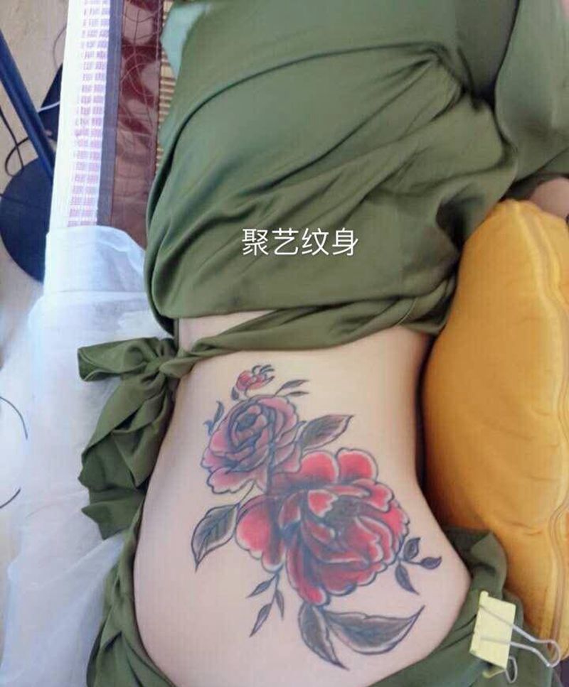 彩色牡丹纹身图片_