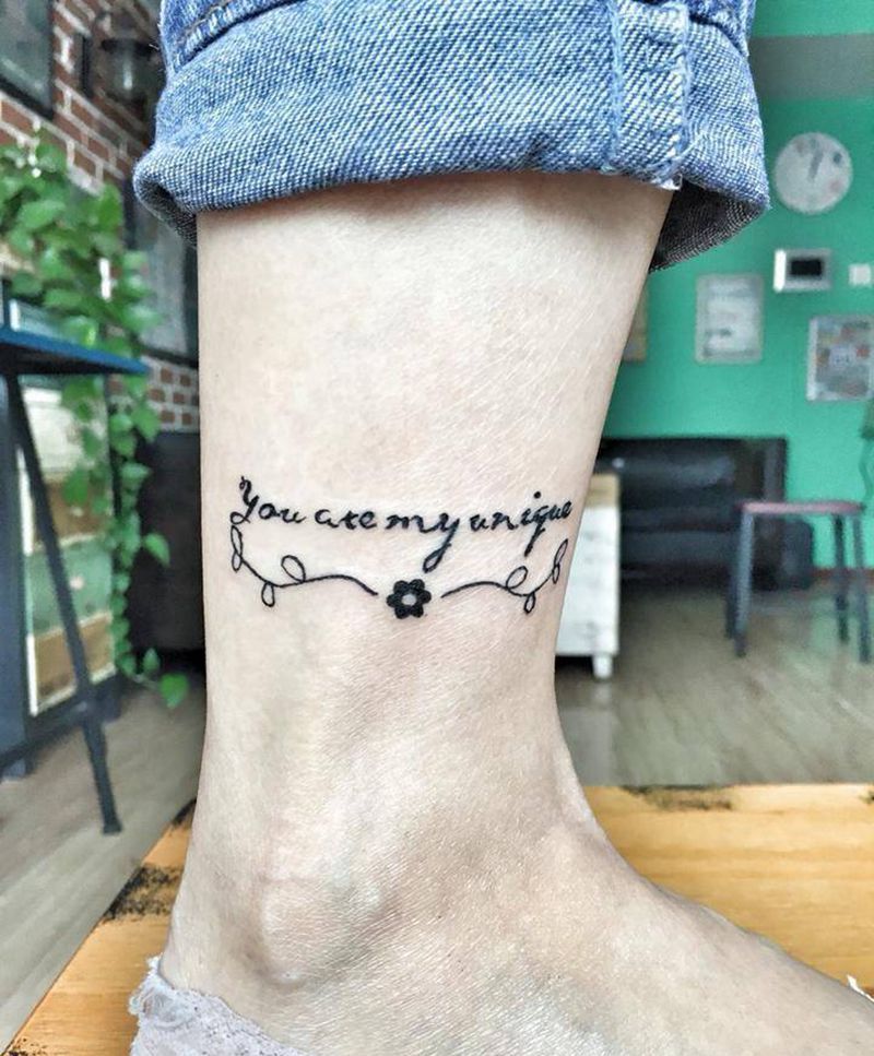 你是我的唯一纹身图片_脚部腿部清新纹身图案