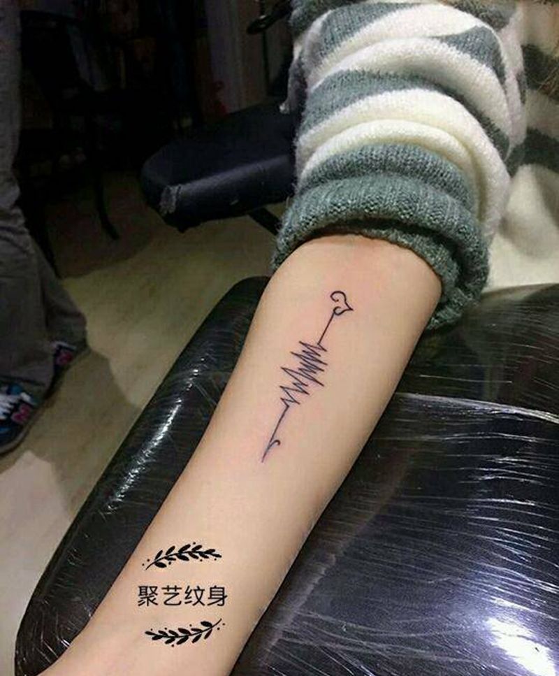 小清新心电图纹身图片_原创纹身图案