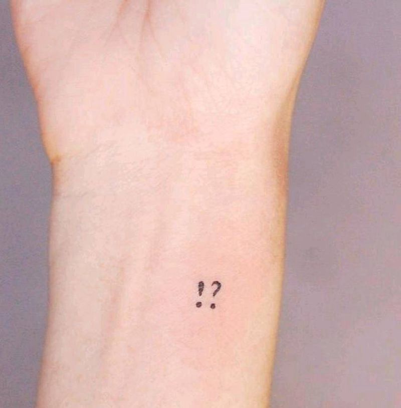 小图纹身图片_手部点刺纹身图案