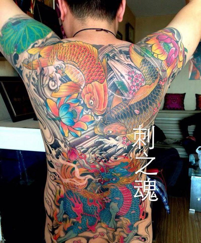 鲤鱼麒麟纹身图片_成品背部传统动物原创纹身图案