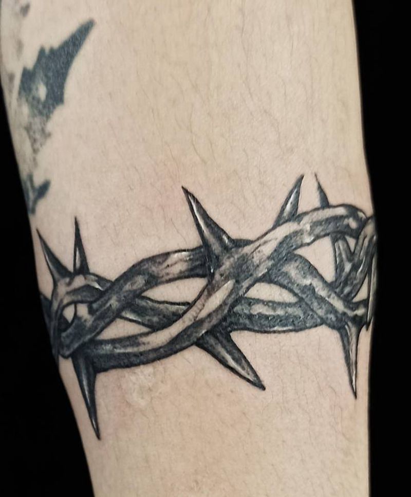 荆棘臂环纹身图片_手臂手部点刺图腾荆棘臂环暗黑纹身图案