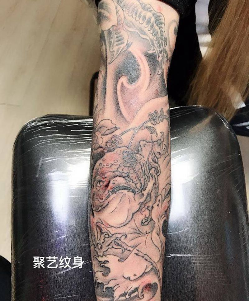 招财金蟾纹身图片_