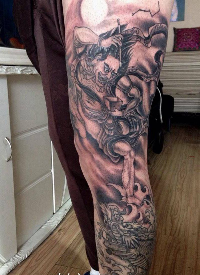 独占鳌头纹身图片_腿部传统习俗原创人物纹身图案