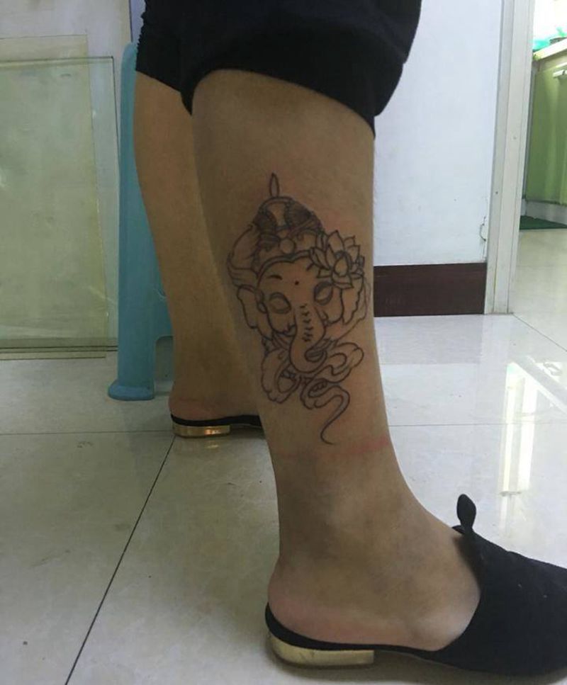 美女小象 未完成纹身图片_