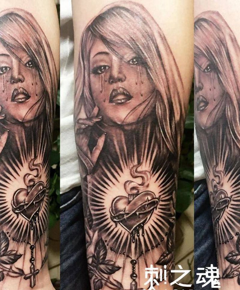 圣心纹身图片_成品手臂欧美写实人物原创宗教纹身图案