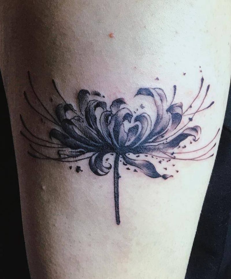 彼岸花纹身图片_手臂水彩纹身图案