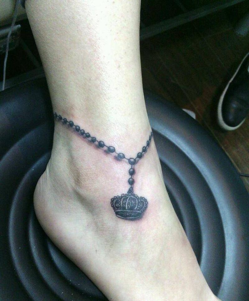 脚链纹身图片_脚部欧美写实静物成品纹身图案