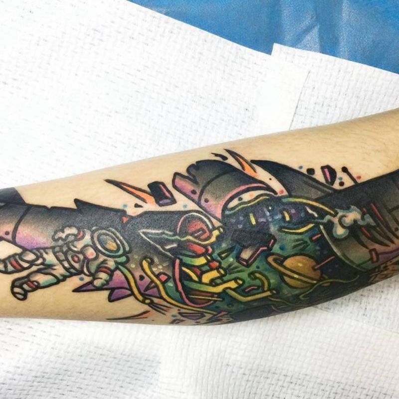 老学校鲨鱼纹身图片_手臂Old School老传统纹身图案