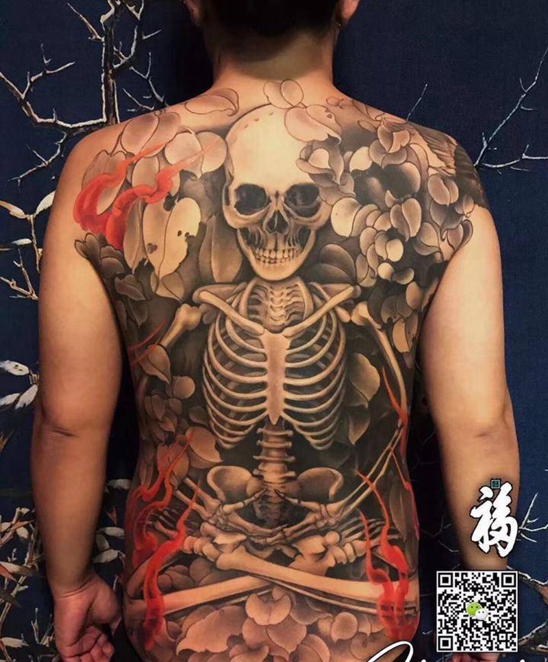 原创骷髅满背纹身图片_成品背部传统宗教原创植物鬼神人物纹身图案