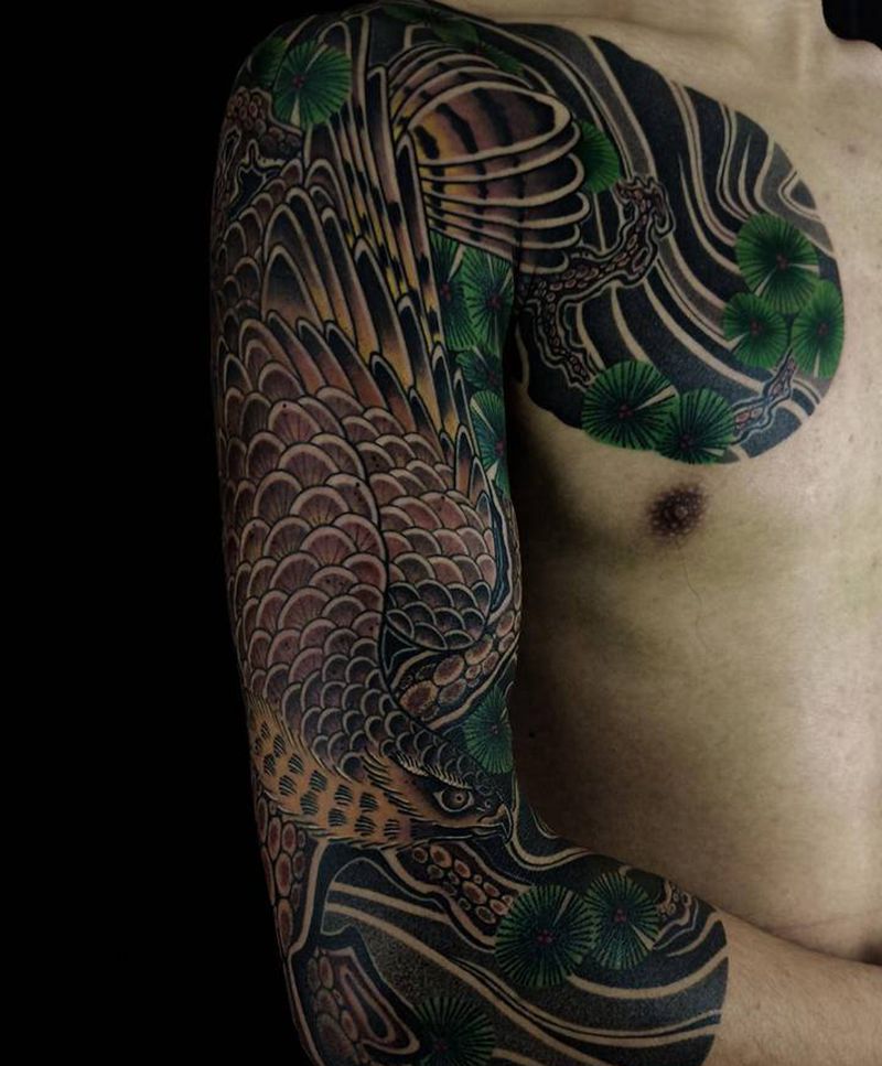 隼纹身图片_手臂胸部新传统老传统鹰隼日式纹身图案