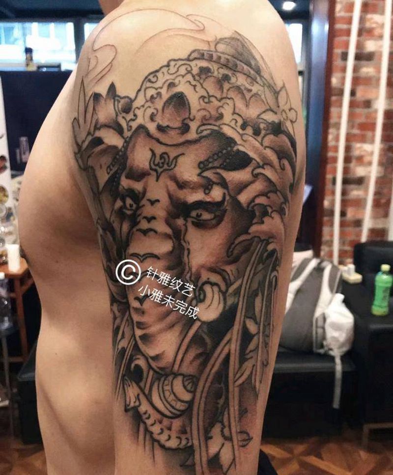 大臂象底色完成期待彩色。纹身图片_