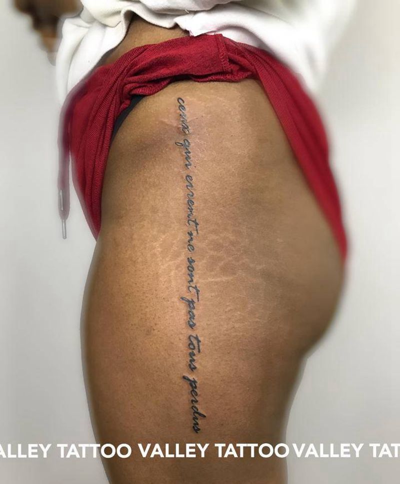 法语纹身图片_腿部纹身图案