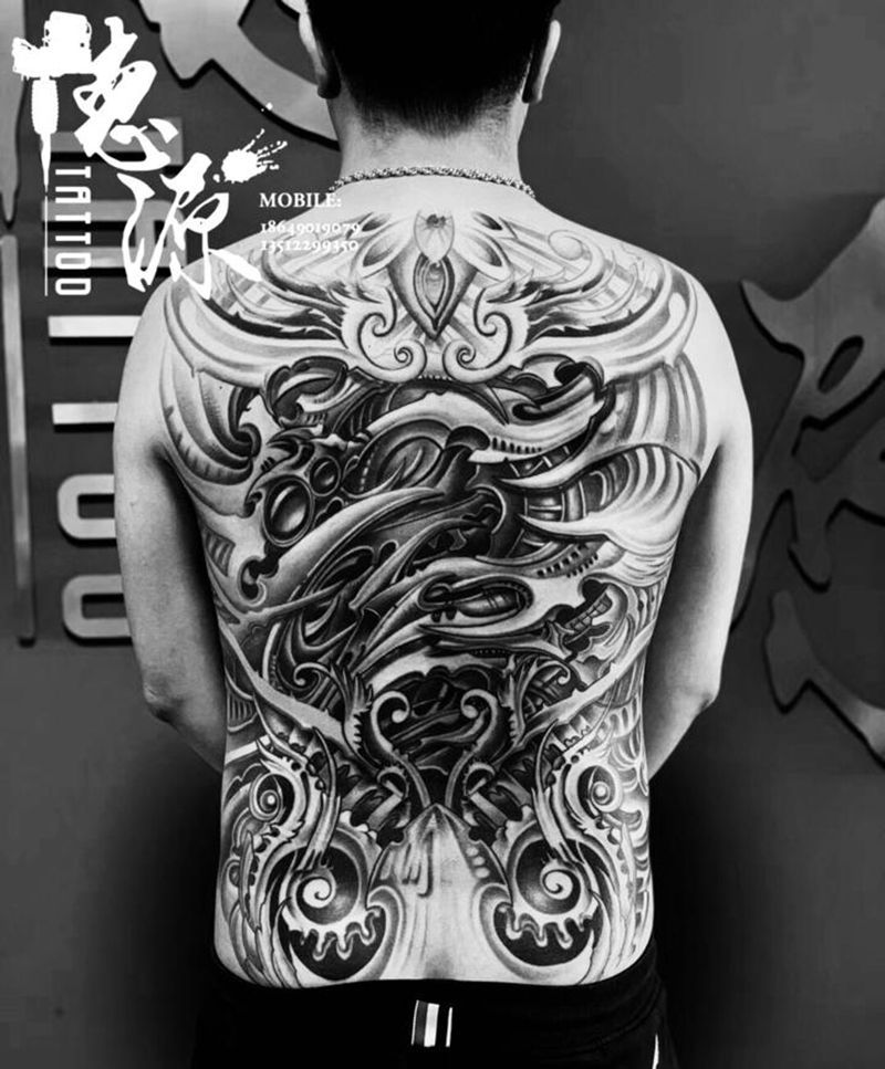 三D机械满背纹身图片_背部欧美写实纹身图案