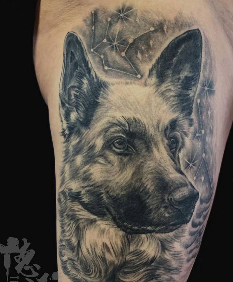 写实纹身图片_腿部欧美写实纹身图案