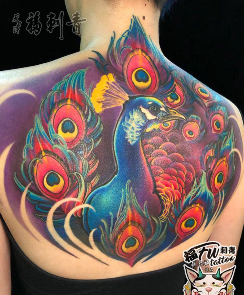 原创半背孔雀(恢复后4个月)纹身图片_颈部背部新传统New School孔雀彩色原创纹身图案