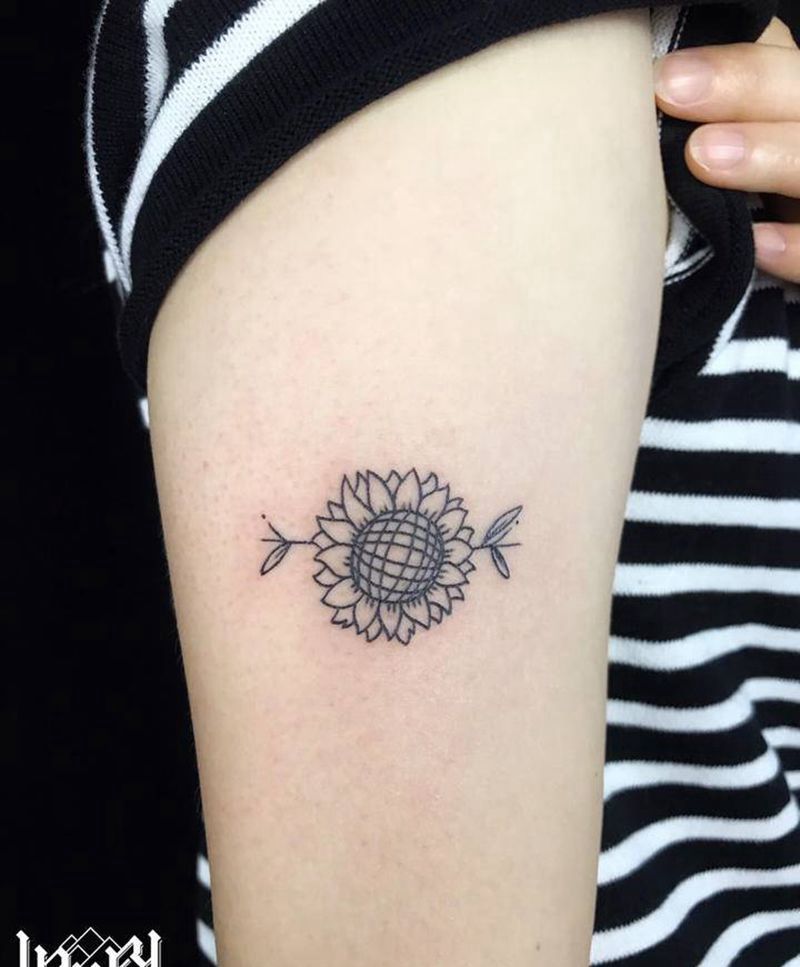 向日葵纹身图片_手臂纹身图案