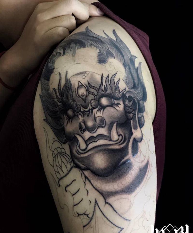 大黑天纹身图片_肩部手臂纹身图案