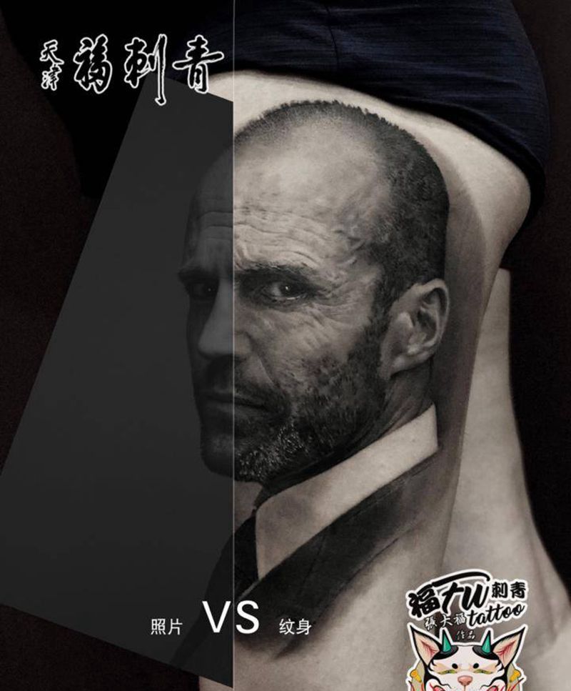 杰森·斯坦森纹身图片_腿部欧美写实明星肖像黑灰纹身图案