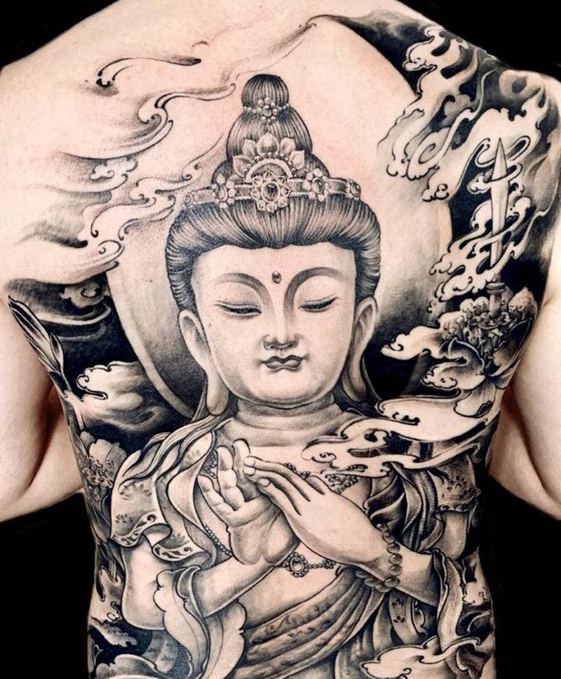 传统菩萨纹身图片_背部新传统纹身图案