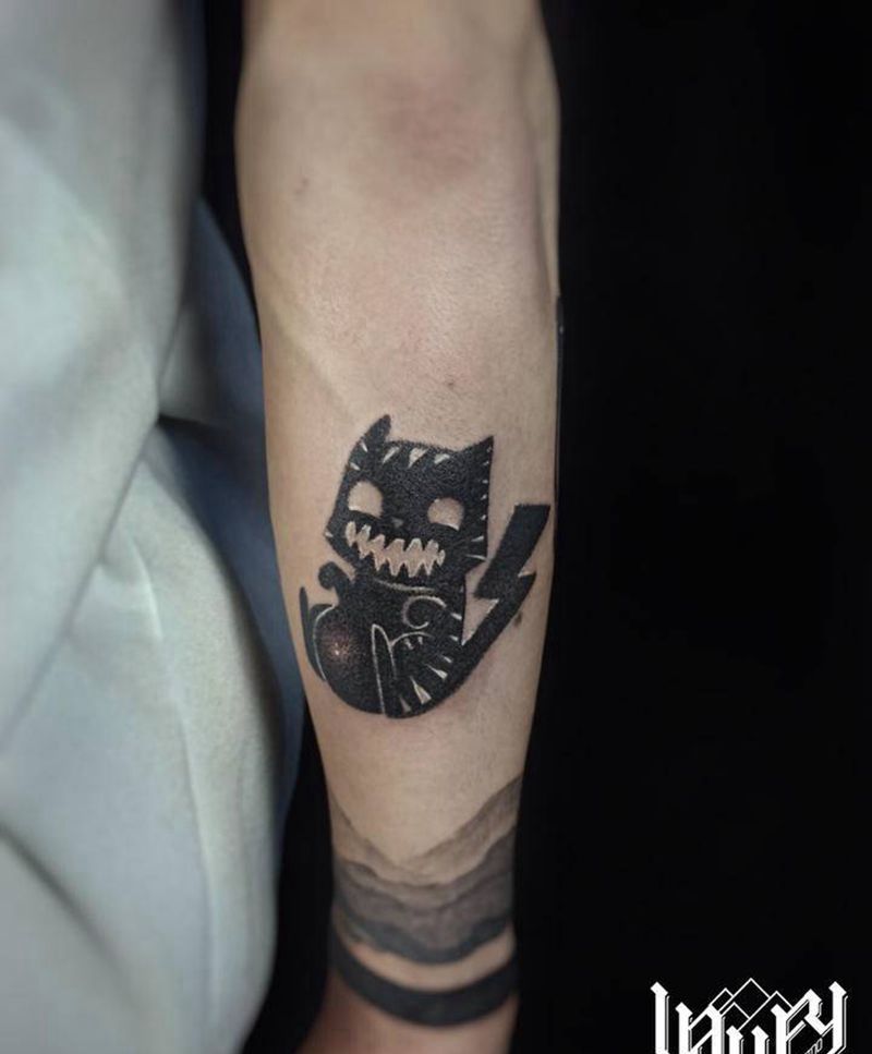 暗黑风 猫纹身图片_手臂点刺暗黑动物猫纹身图案