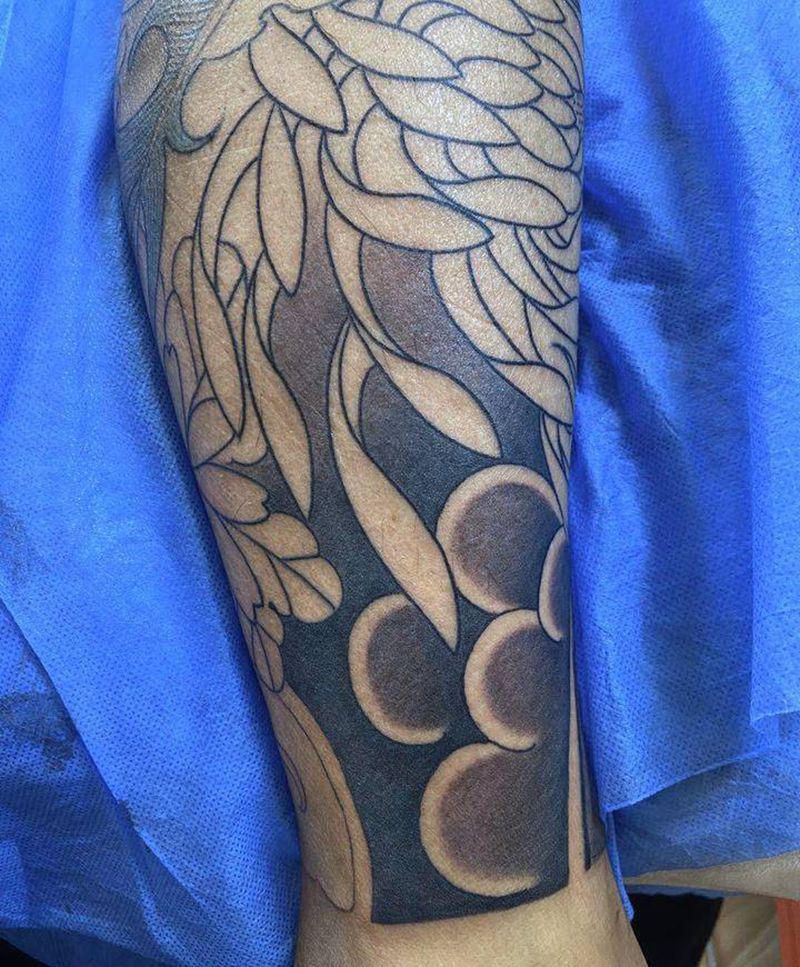 大哥有点黑纹身图片_新传统纹身图案