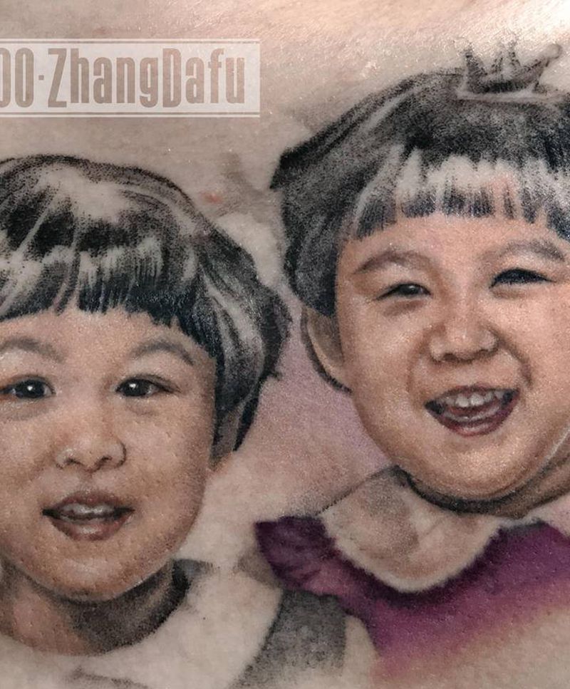 孩子肖像(未完成)纹身图片_胸部欧美写实肖像人物孩子纹身图案