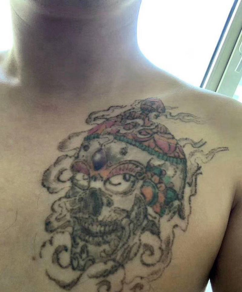 覆盖失败纹身纹身图片_胸部新传统纹身图案