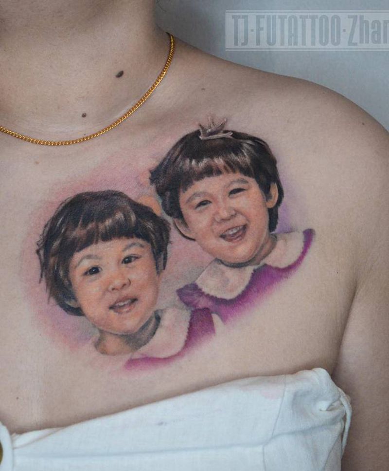 写实 孩子肖像纹身图片_胸部欧美写实肖像彩色写实纹身图案
