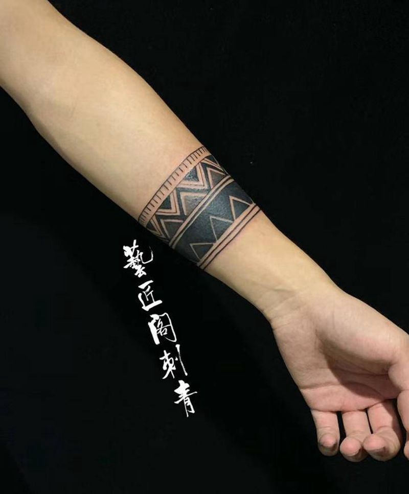 图腾纹身图片_手臂纹身图案