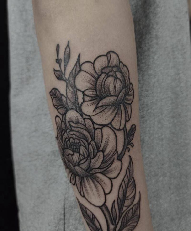 素花纹身图片_肩部腿部几何花体字素花花纹身图案