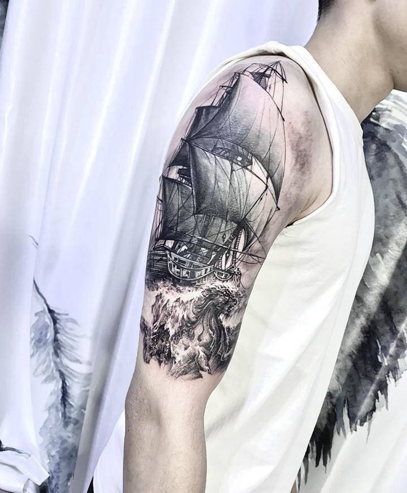 帆船遮盖纹身图片_手臂欧美写实纹身图案