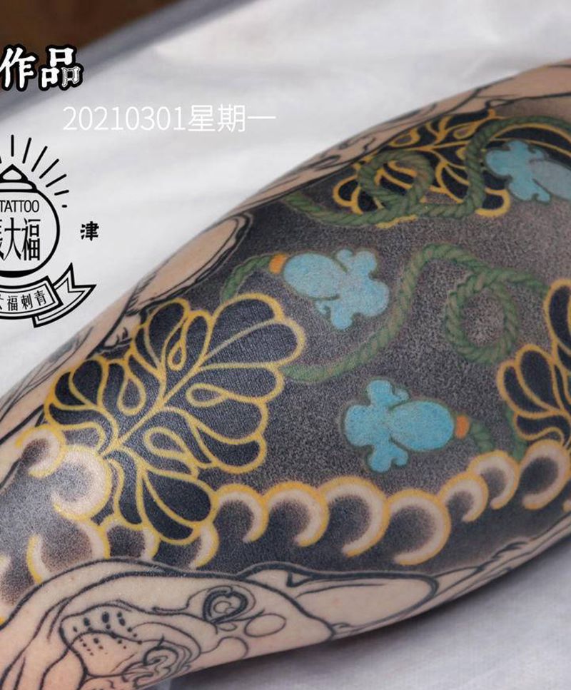 原创 法斗包小腿（后）纹身图片_腿部New School老传统狗包小腿宠物纹身图案