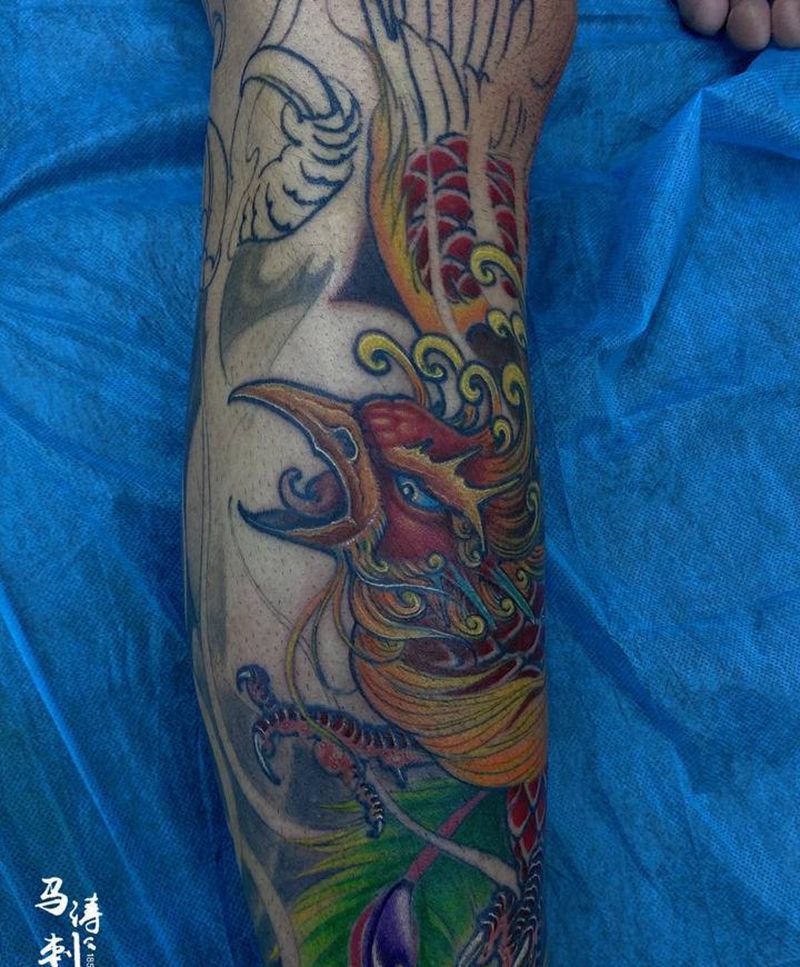 龙凤腿纹身图片_腿部臀部新传统纹身图案