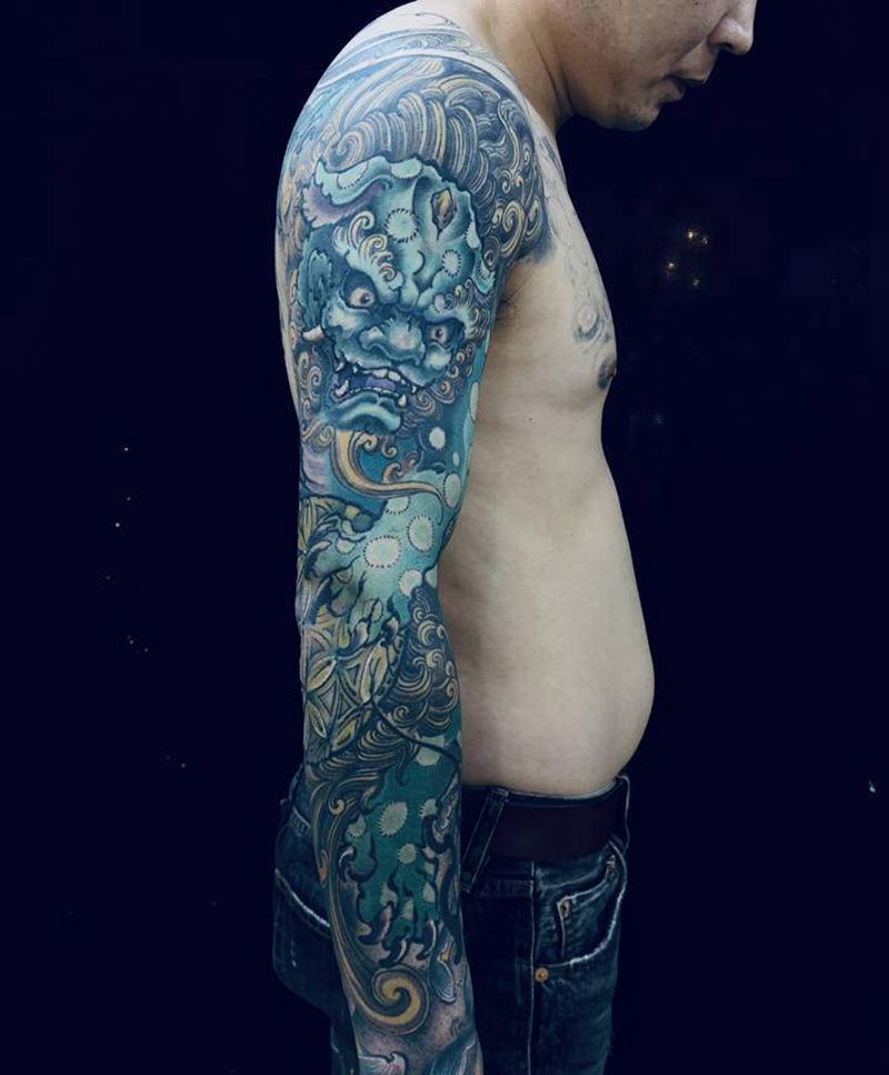 唐狮花臂纹身纹身图片_臀部手臂新传统水彩纹身图案