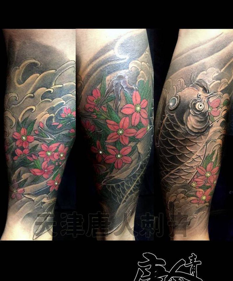 鲤鱼樱花包小腿纹身图片_