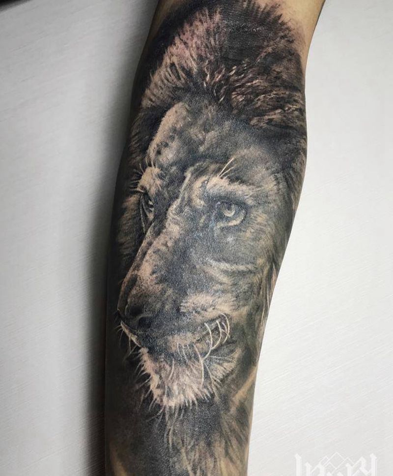 写实狮子纹身图片_手臂欧美写实纹身图案