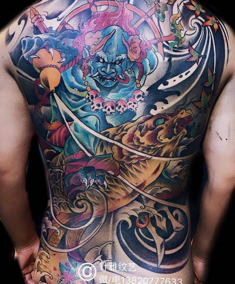 彩色满背纹身图片_