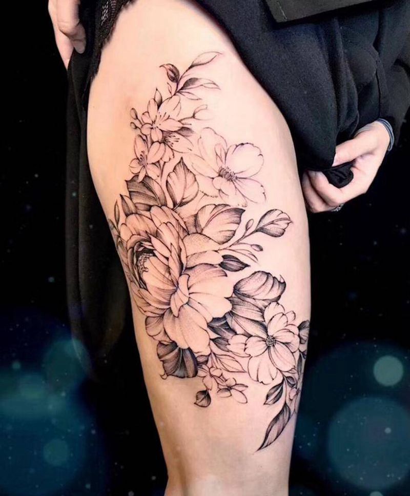 简约花卉纹身图片_