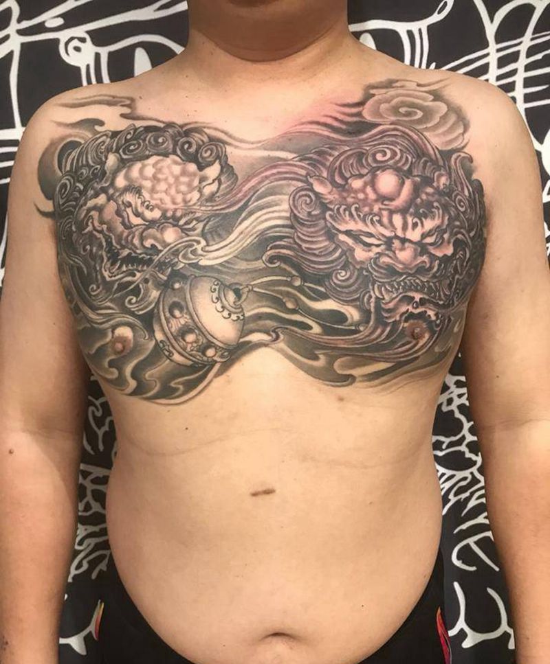 花胸唐狮纹身图片_